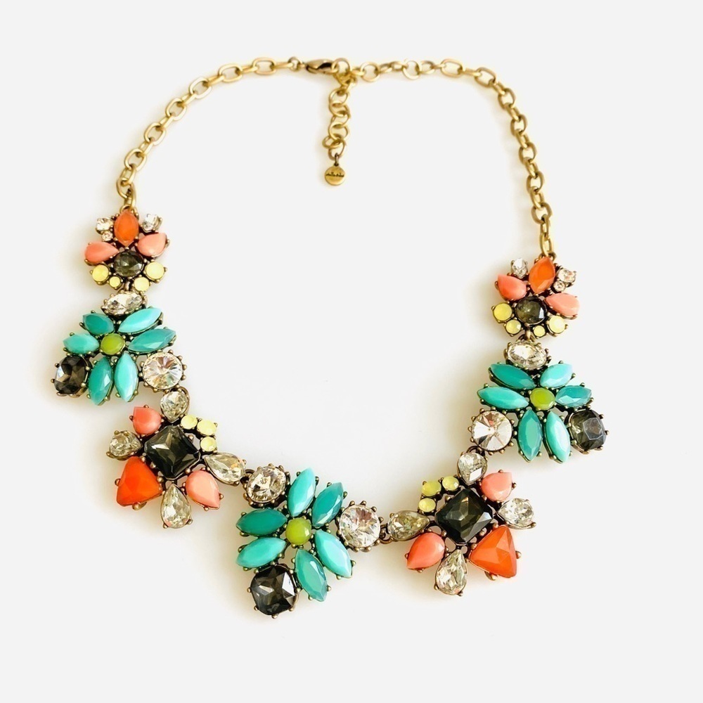 Stella & Dot Fashion Necklace Colorful Spring